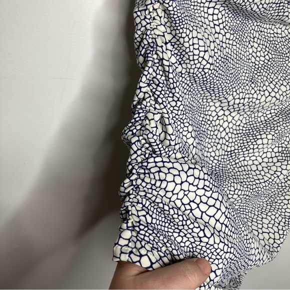 A pea in the pod maternity swim top size medium - Picture 2 of 9